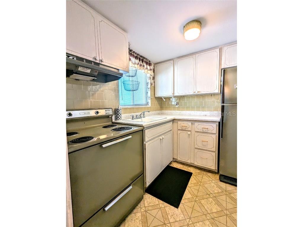 2228 Canal Drive #D26 Bradenton FL 34207 A4630425 image5