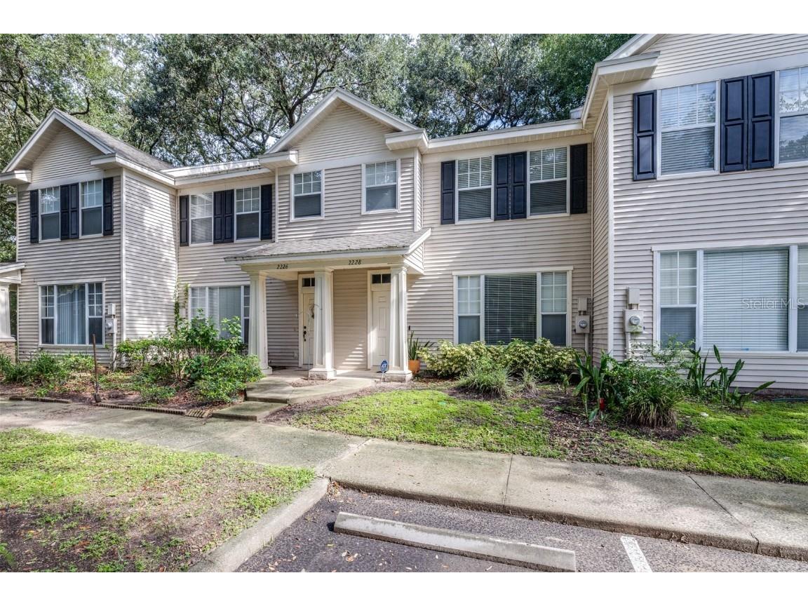 2228 Golden Oak Lane Valrico FL 33594 TB8415670 image1