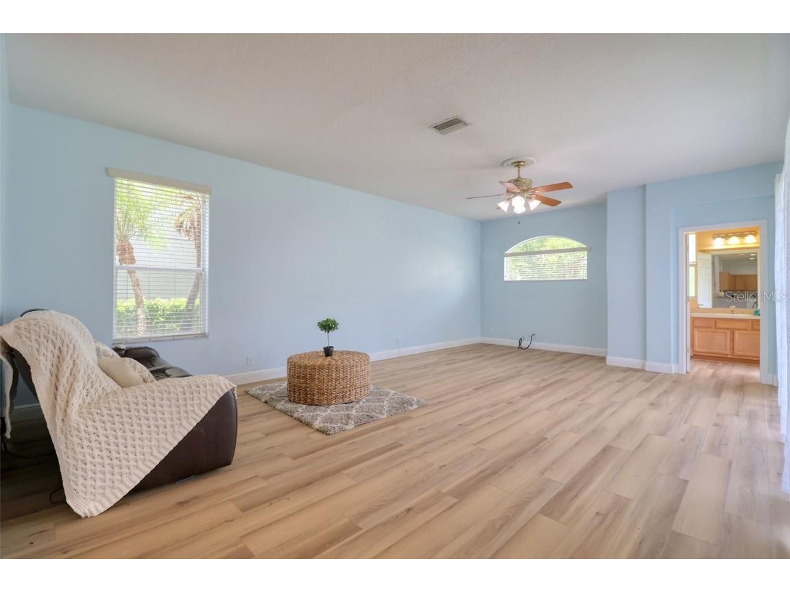 2228 Hannah Way S Dunedin FL 34698 TB8396786 image15