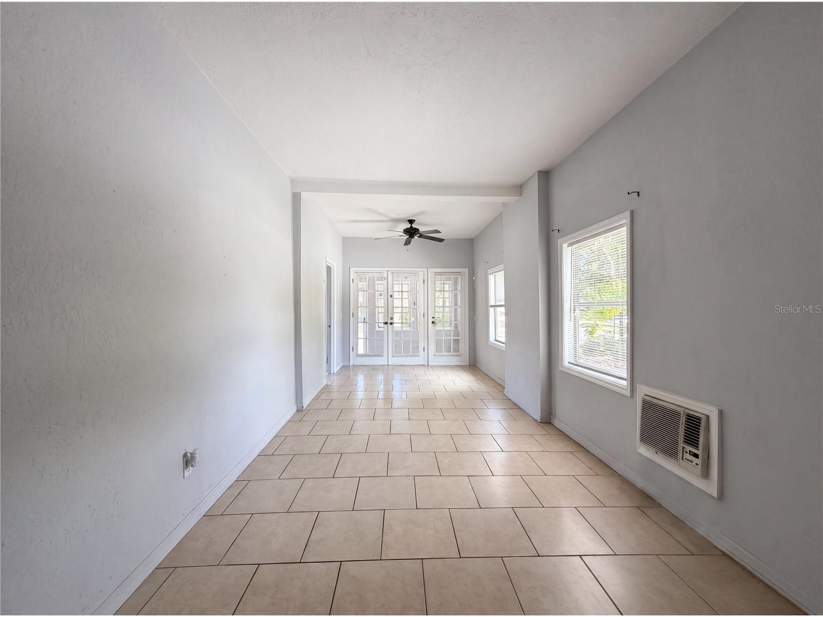 2228 N Orange Avenue Sarasota FL 34234 O6408224 image3