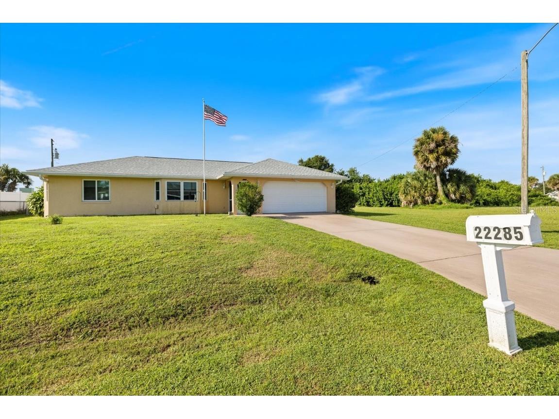 22285 Columbus Avenue Port Charlotte FL 33954 A4663683 image4