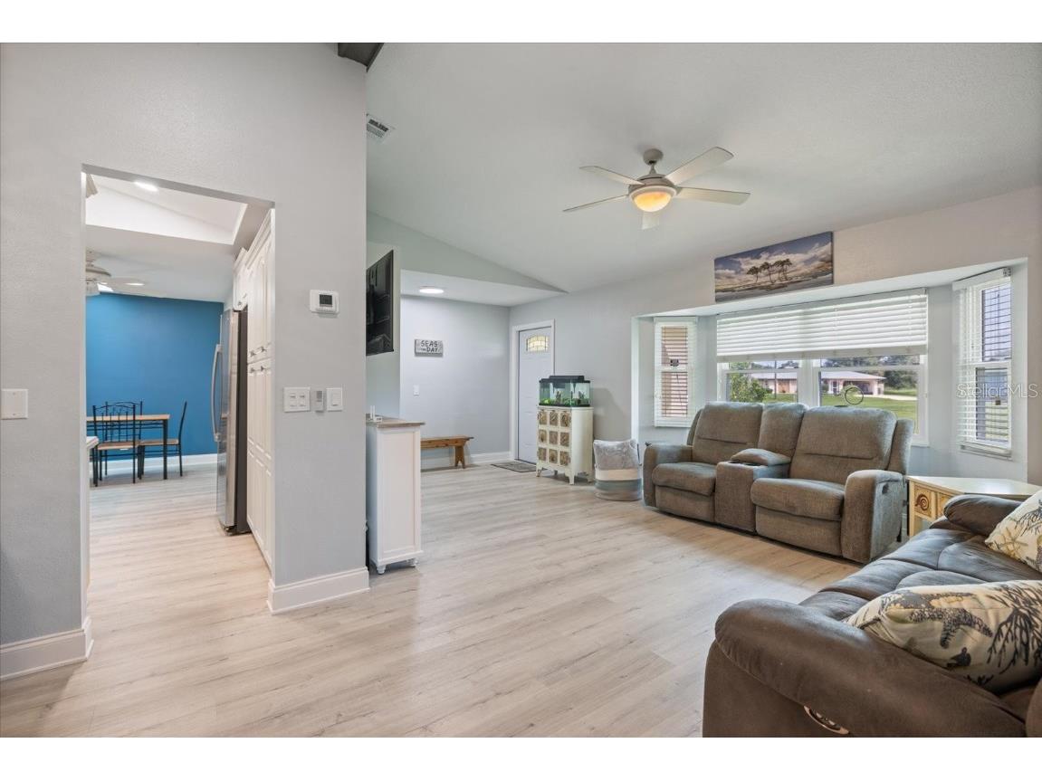 22285 Columbus Avenue Port Charlotte FL 33954 A4663683 image9