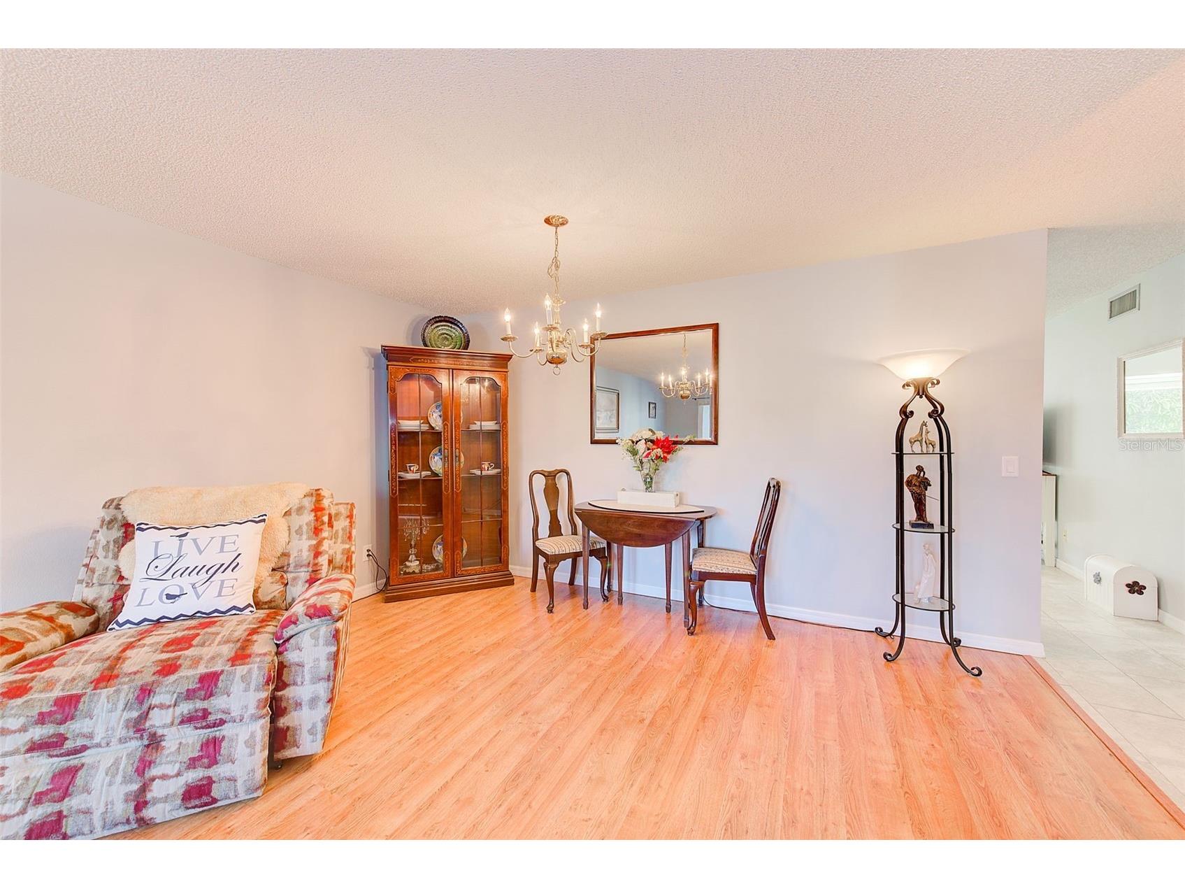 2229 Americus Boulevard W #25 Clearwater FL 33763 - LAKE ARBOR TB8514703 image5