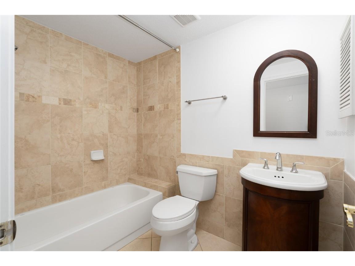 22291 Westchester Boulevard #204 Port Charlotte FL 33952 C7518086 image12