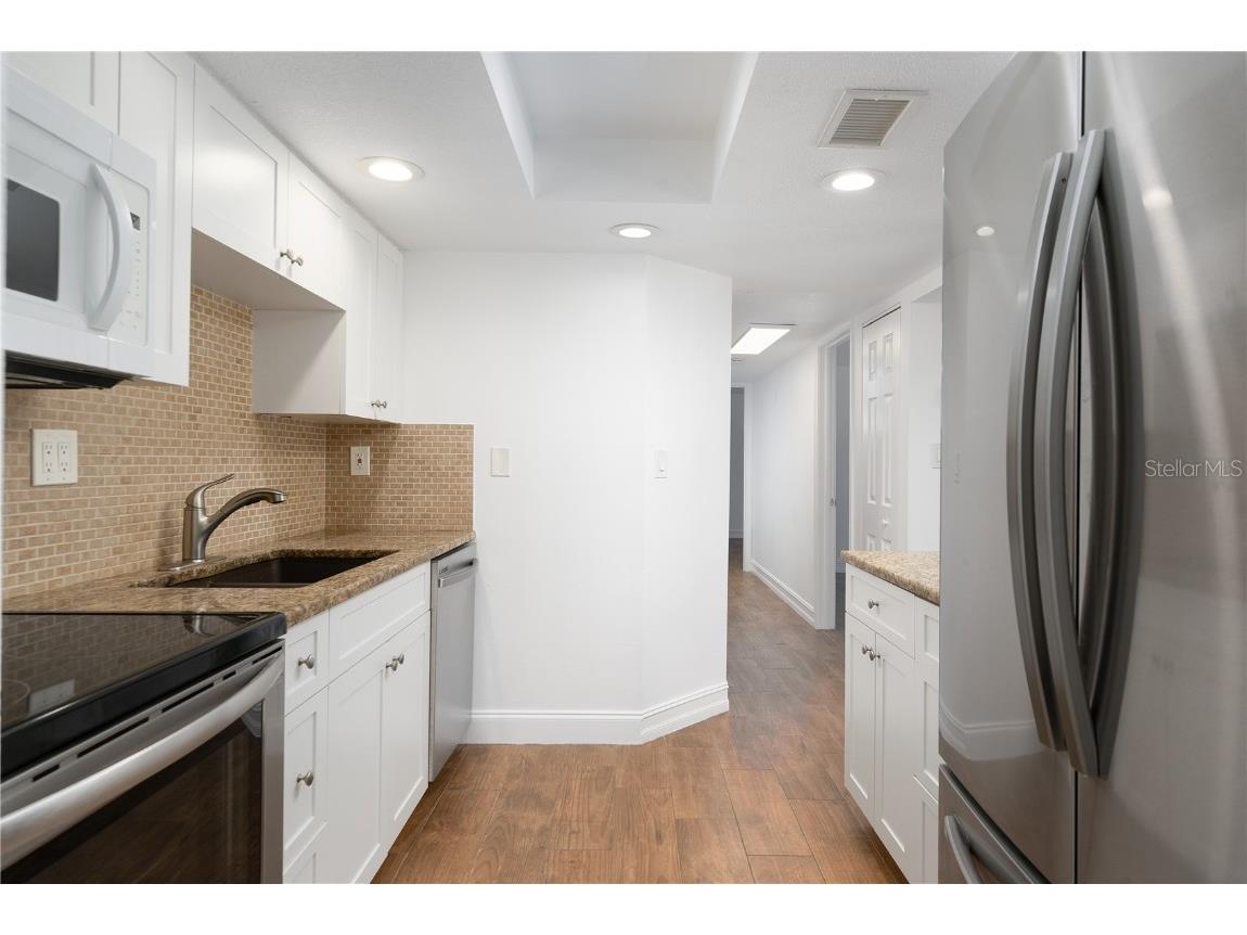 22291 Westchester Boulevard #204 Port Charlotte FL 33952 C7518086 image5