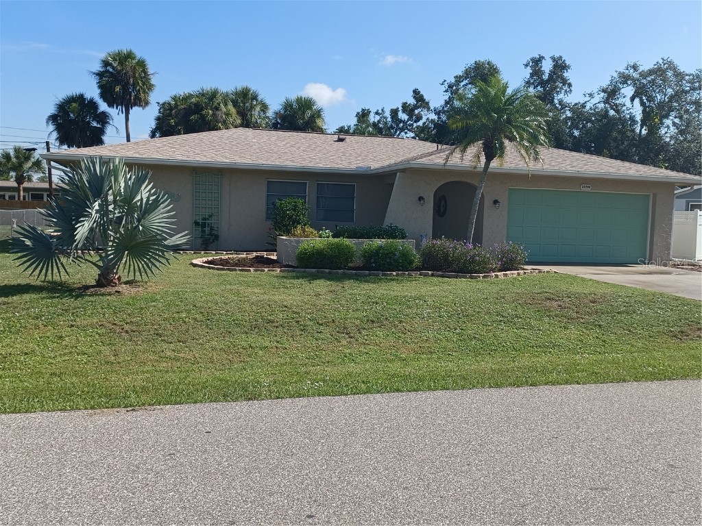 22294 New York Avenue Port Charlotte FL 33952 C7478967 image1