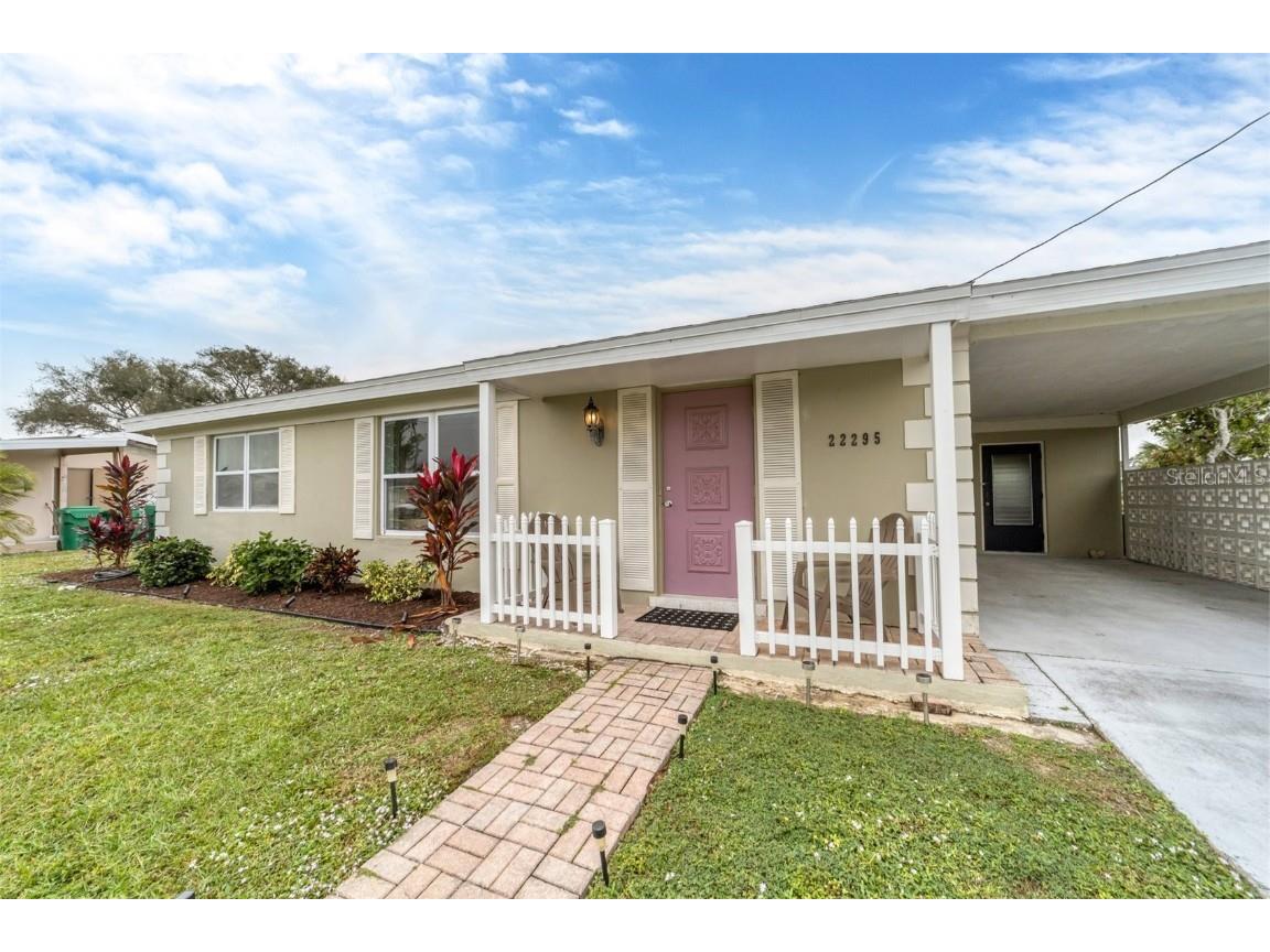 22295 Montrose Avenue Port Charlotte FL 33952 D6133384 image1