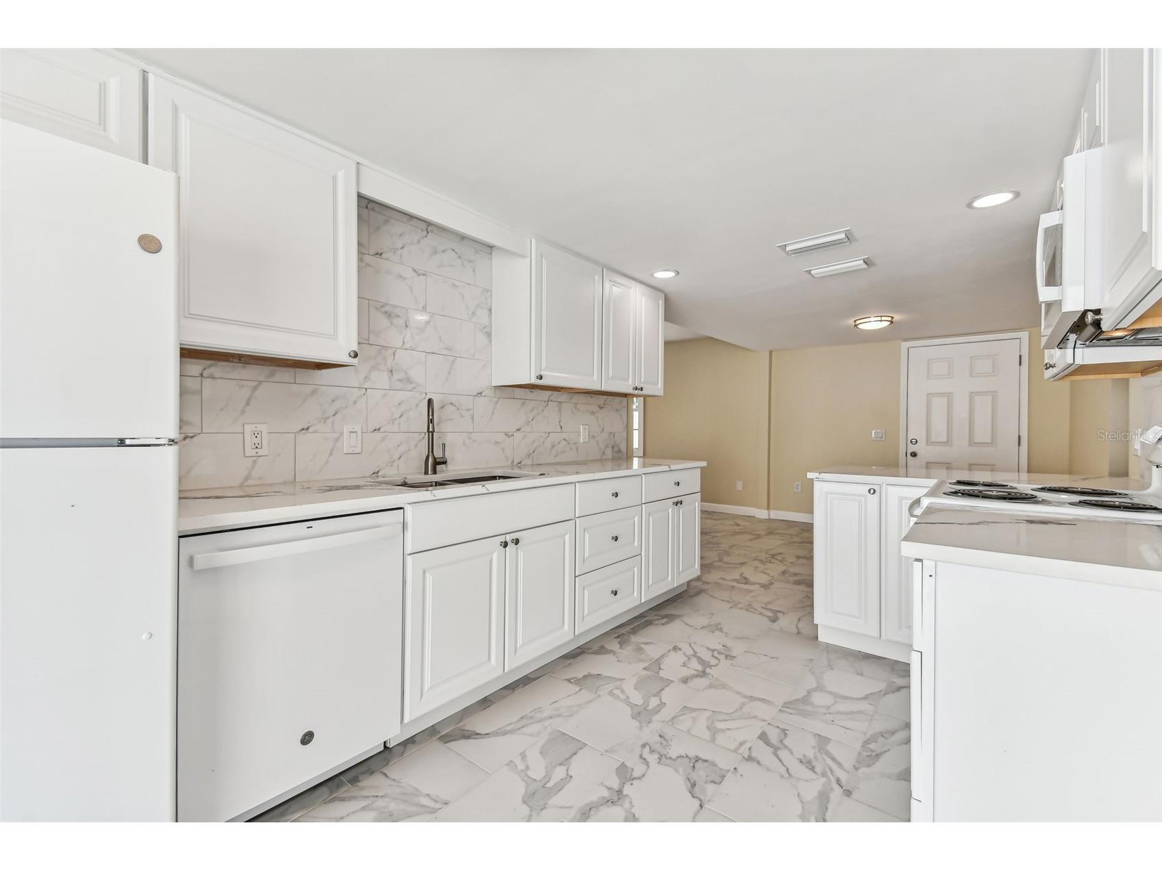 223 148th Avenue E Madeira Beach FL 33708 TB8515236 image30