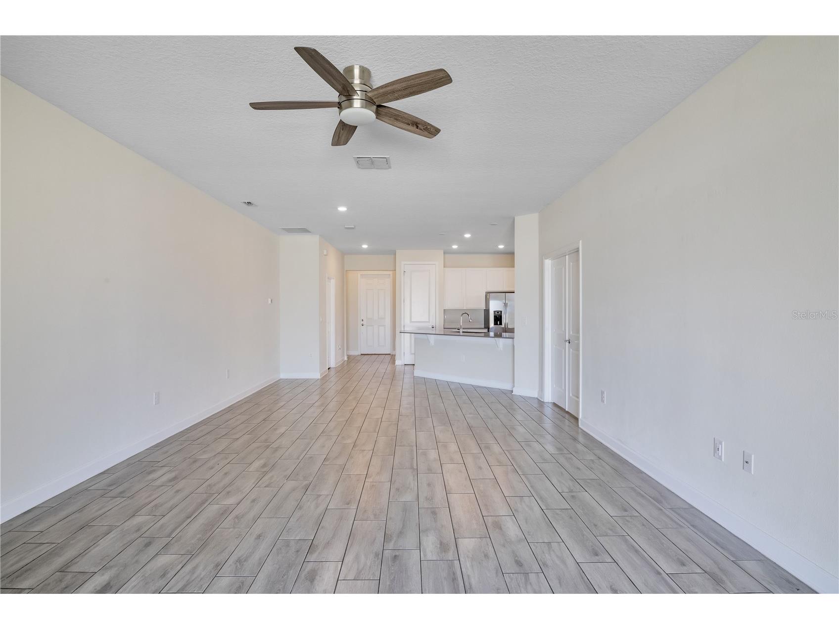 223 Bergamot Loop Davenport FL 33837 O6416720 image9