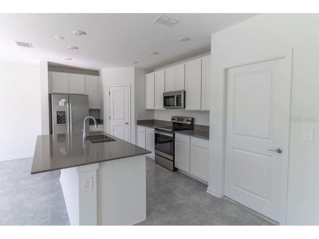 223 Brave Road Davenport FL 33837 O6337661 image5