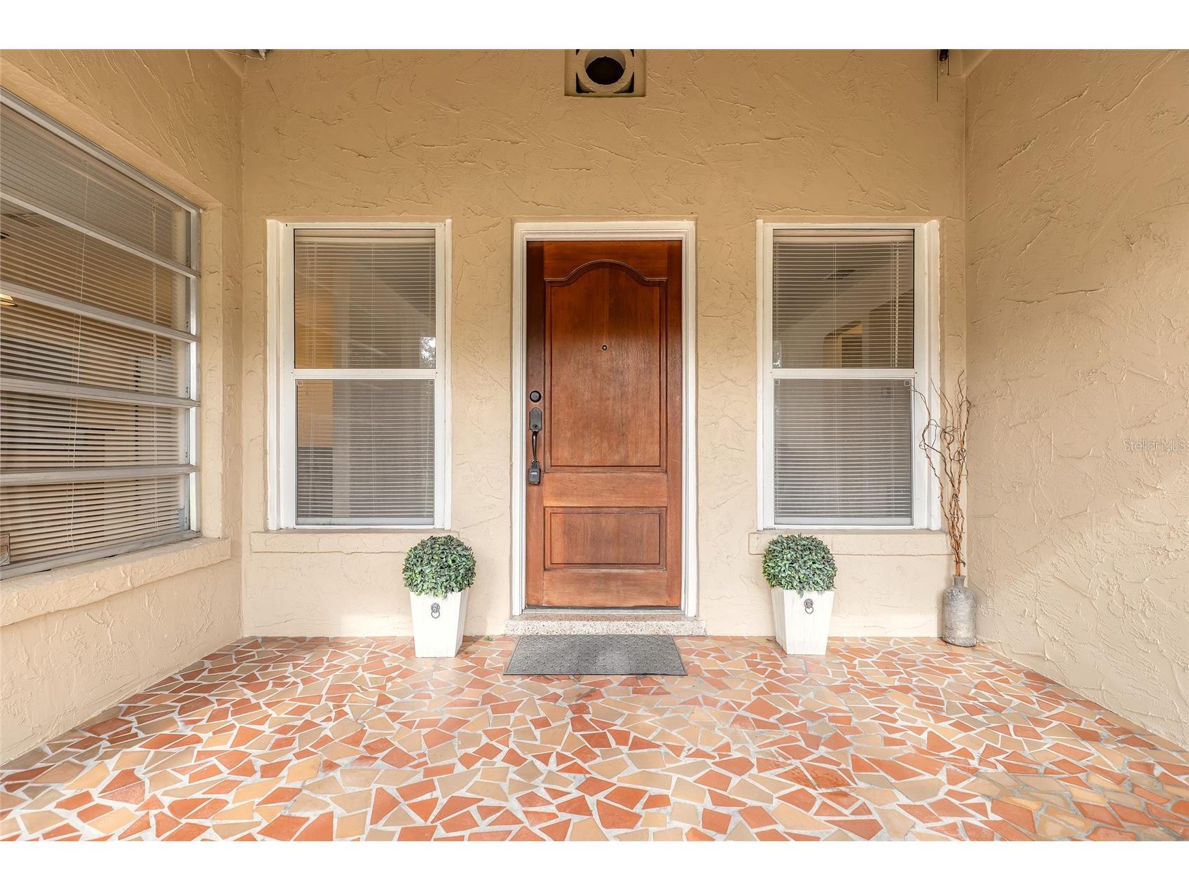 223 Charles Street Port Orange FL 32129 V4946253 image3