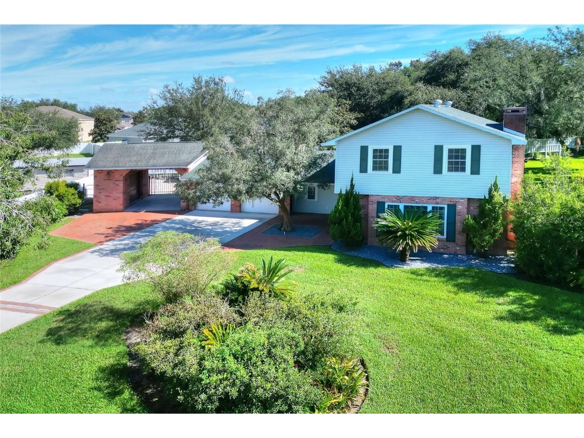 223 Denese Lane Auburndale FL 33823 L4946106 image1