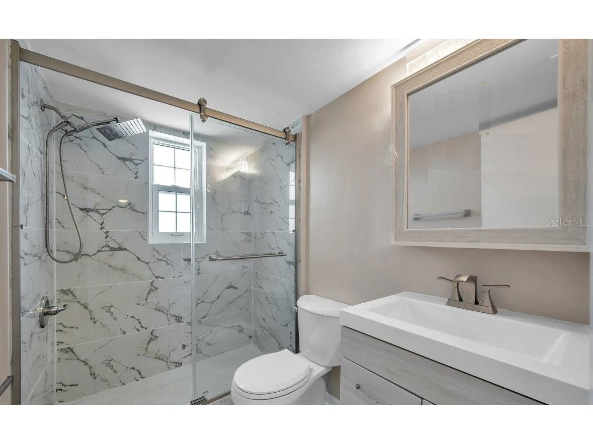 223 Dolphin Point Clearwater Beach FL 33767 TB8529495 image5
