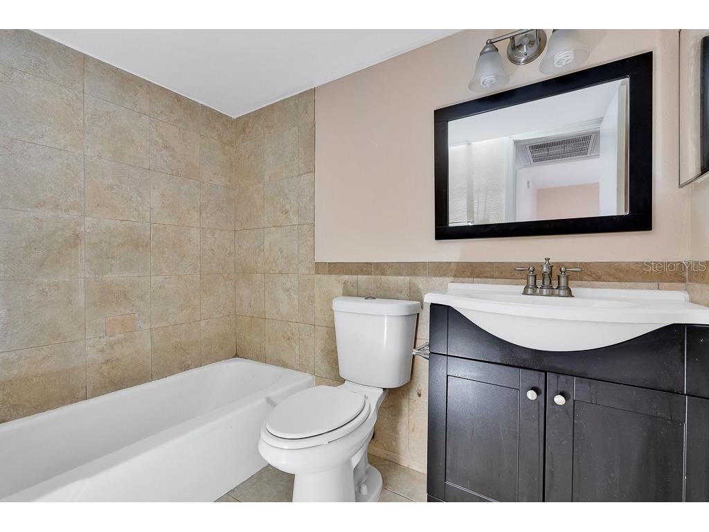 223 Dolphin Point Clearwater Beach FL 33767 TB8529495 image7
