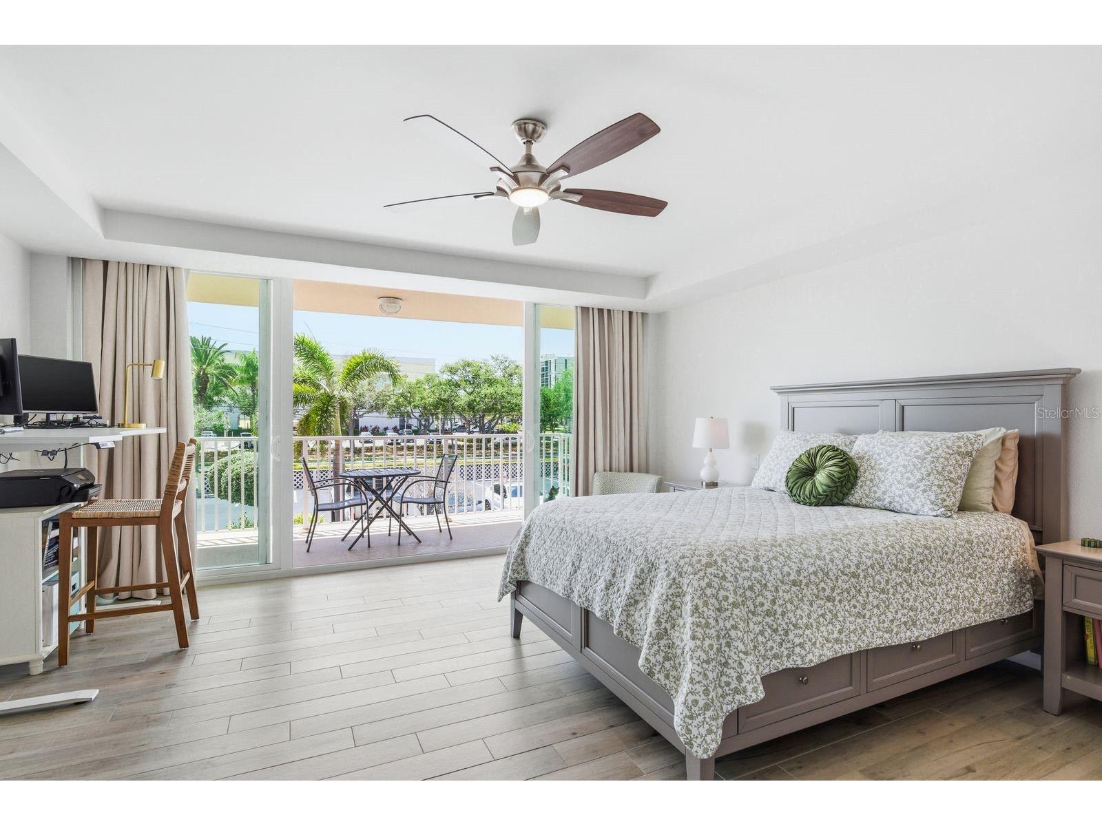 223 Island Way #2D Clearwater Beach FL 33767 TB8504217 image16