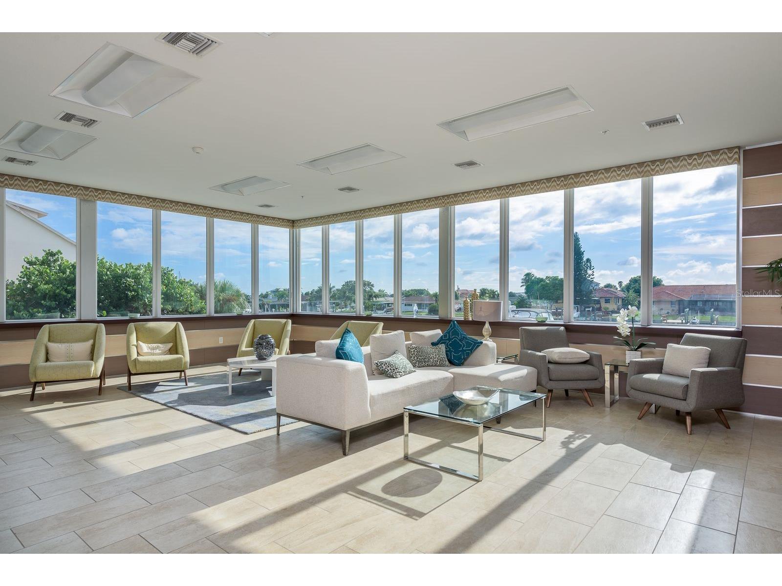 223 Island Way #2D Clearwater Beach FL 33767 TB8504217 image31