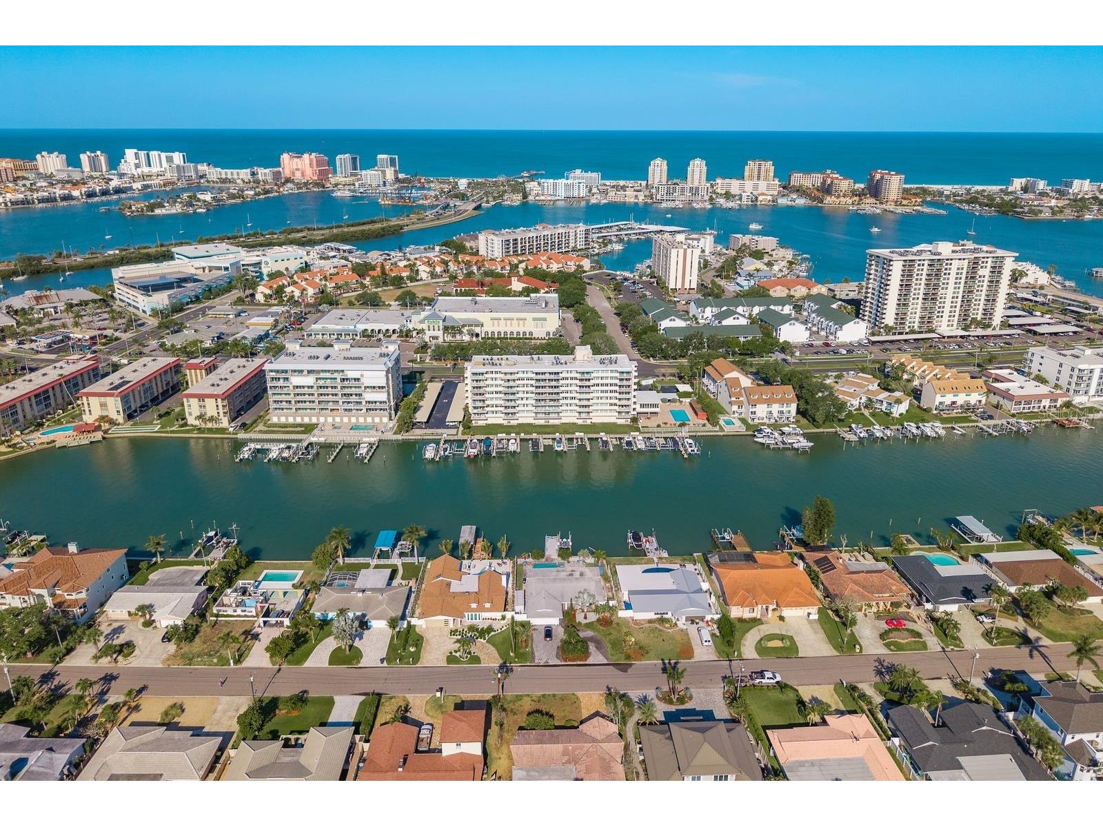 223 Island Way #2D Clearwater Beach FL 33767 TB8504217 image40