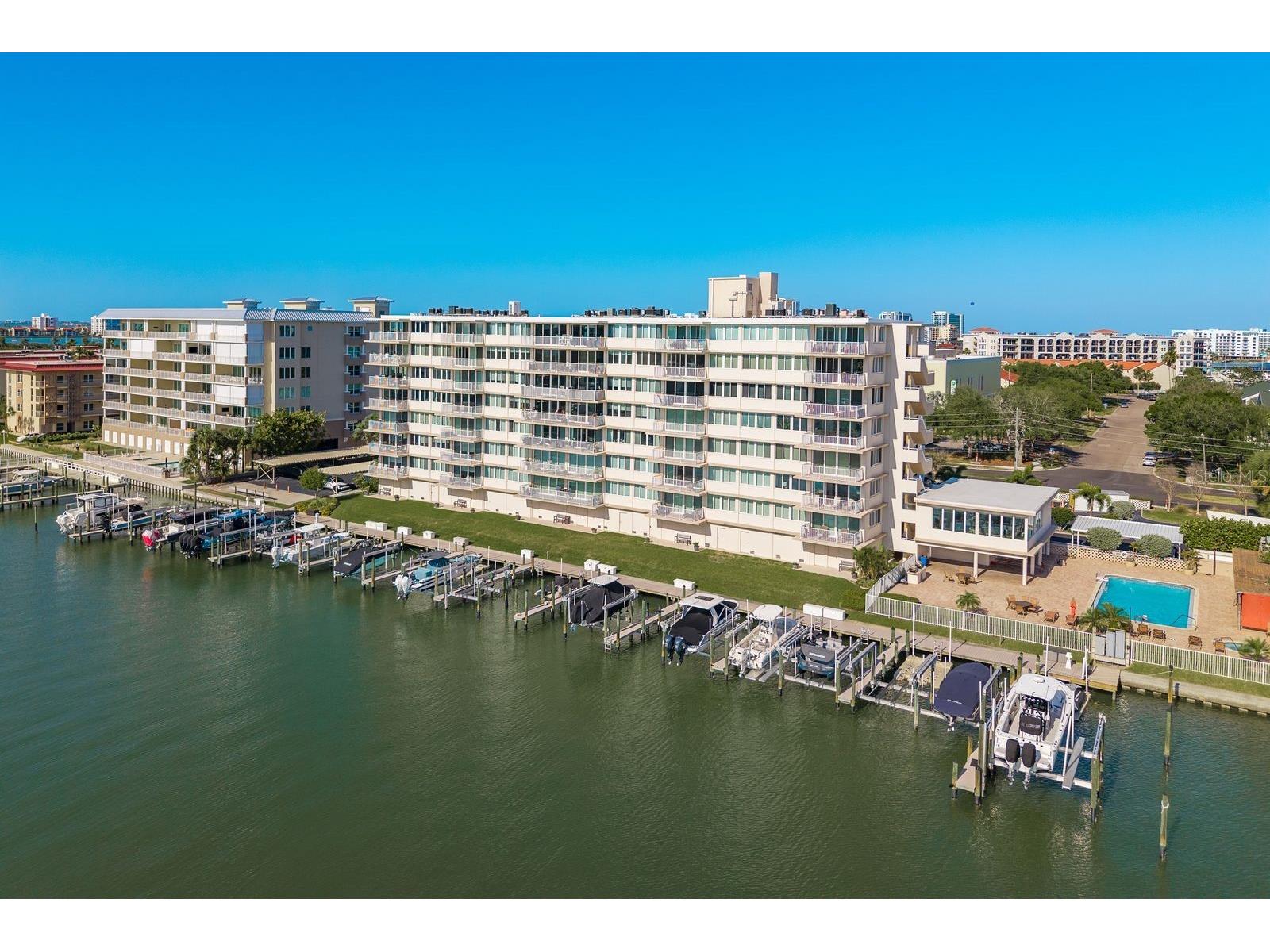 223 Island Way #2D Clearwater Beach FL 33767 TB8504217 image43