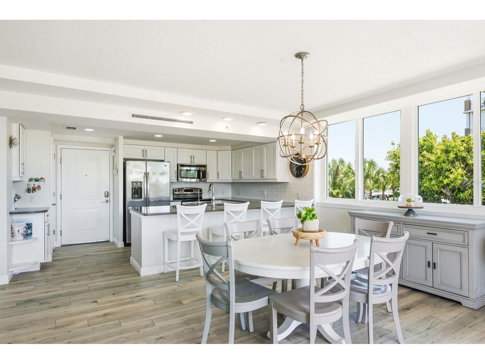 223 Island Way #2D Clearwater Beach FL 33767 TB8504217 image9