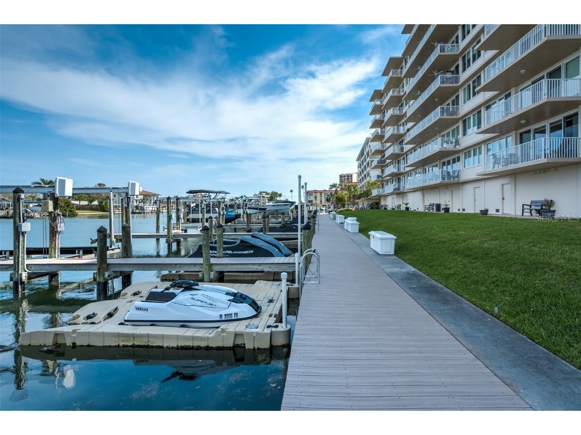 223 Island Way #5D Clearwater Beach FL 33767 TB8377835 image22