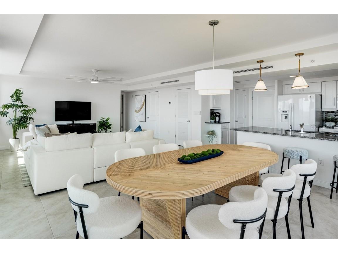 223 Island Way #5D Clearwater Beach FL 33767 TB8377835 image3