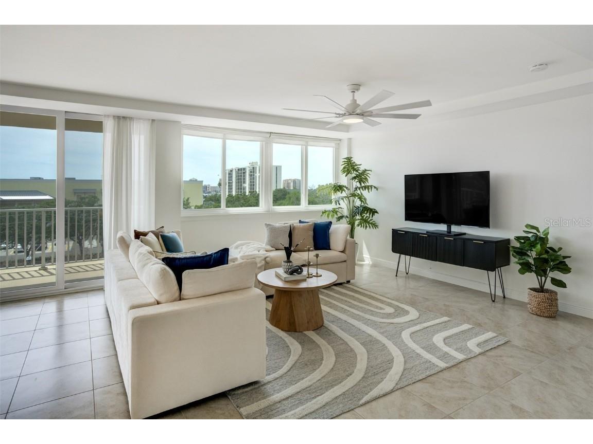 223 Island Way #5D Clearwater Beach FL 33767 TB8377835 image6