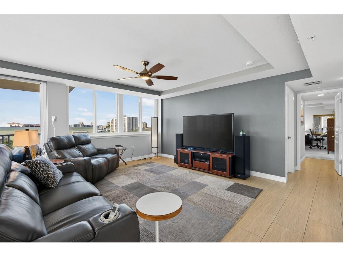 223 Island Way #6D Clearwater Beach FL 33767 TB8450999 image16