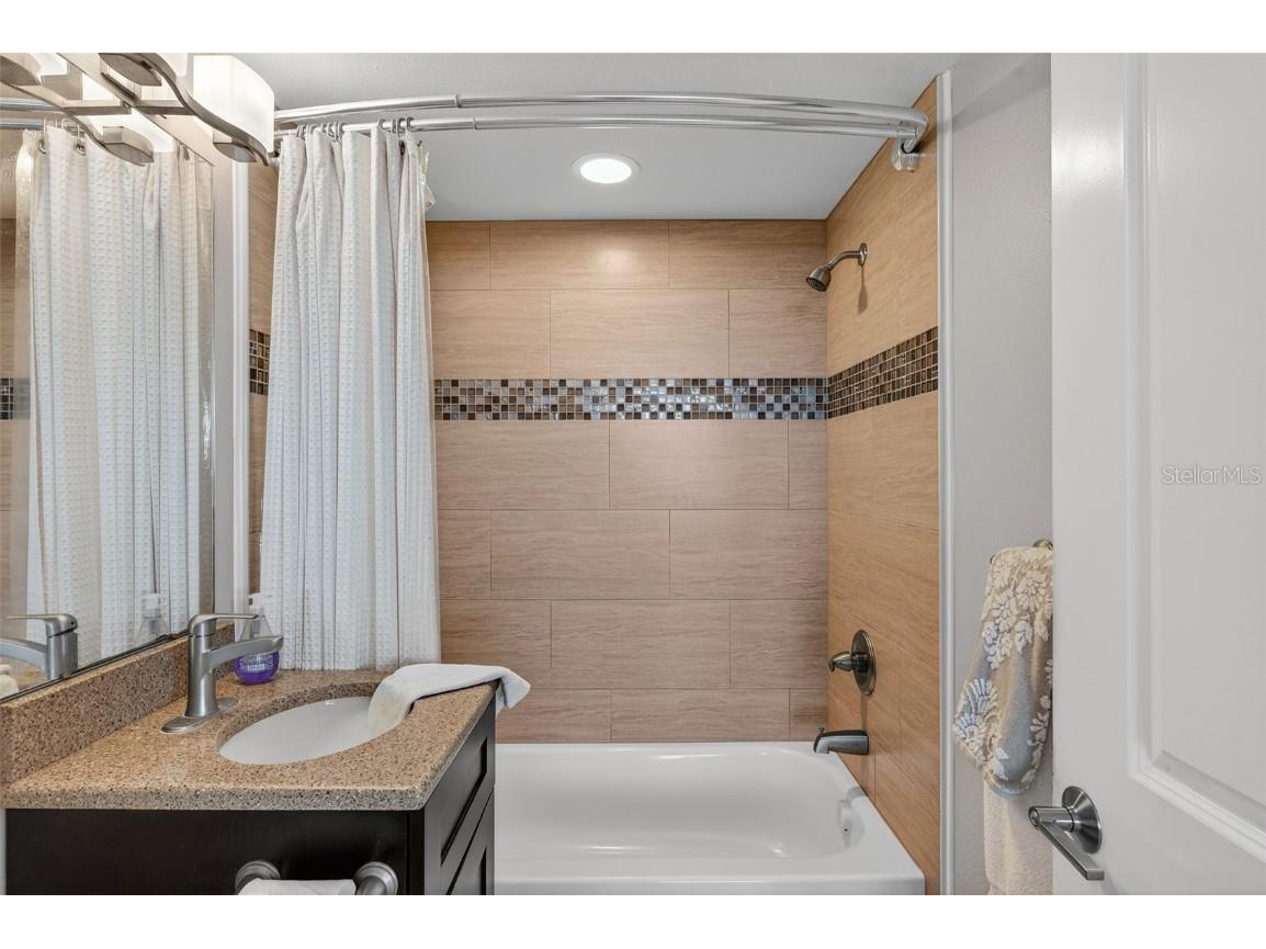 223 Island Way #6D Clearwater Beach FL 33767 TB8450999 image22