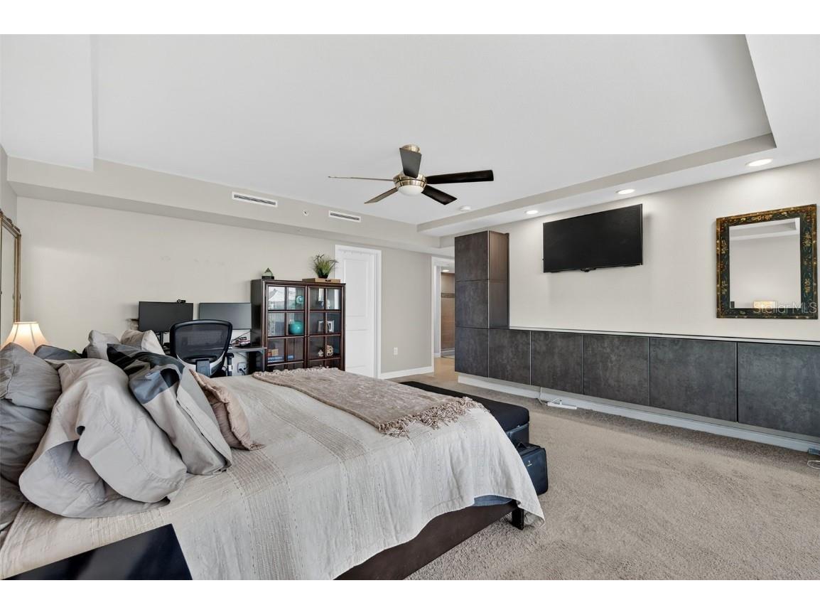 223 Island Way #6D Clearwater Beach FL 33767 TB8450999 image25