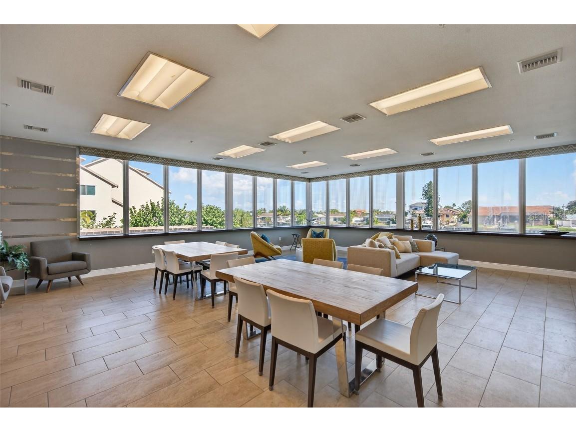 223 Island Way #6D Clearwater Beach FL 33767 TB8450999 image51