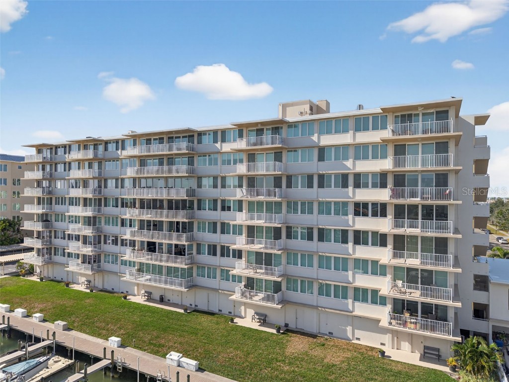 223 Island Way #6D Clearwater Beach FL 33767 TB8450999 image72