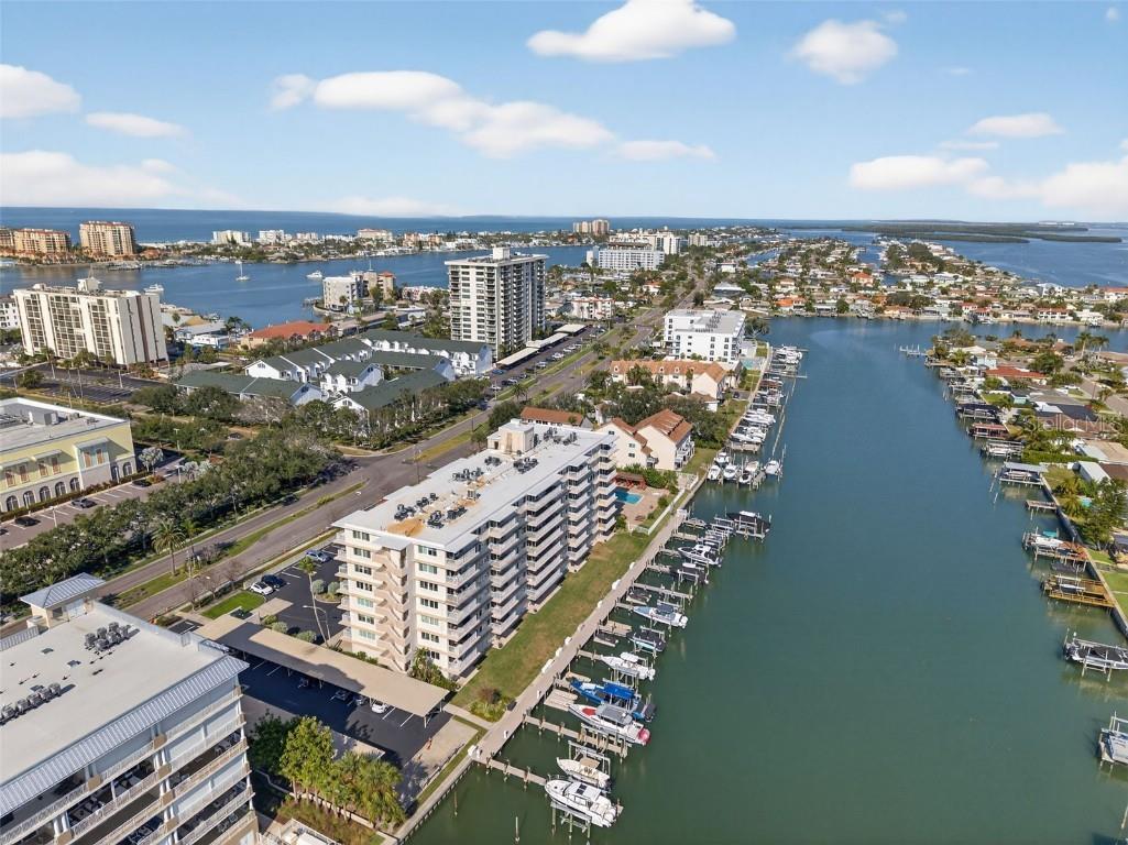 223 Island Way #6D Clearwater Beach FL 33767 TB8450999 image80