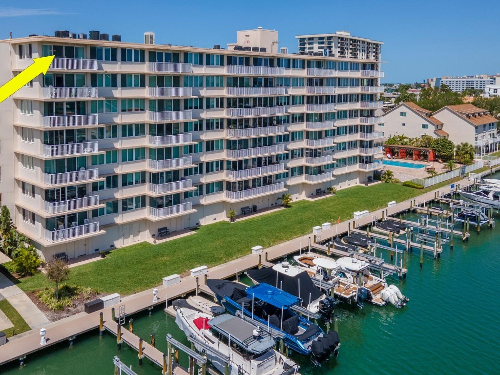 223 Island Way #8E Clearwater FL 33767 T3512647 image1