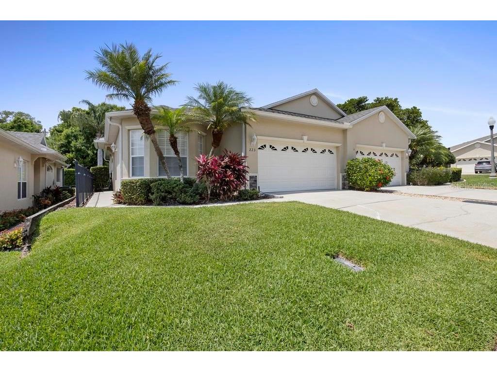 223 Lamonte Pointe Court Debary FL 32713 V4936126 image1