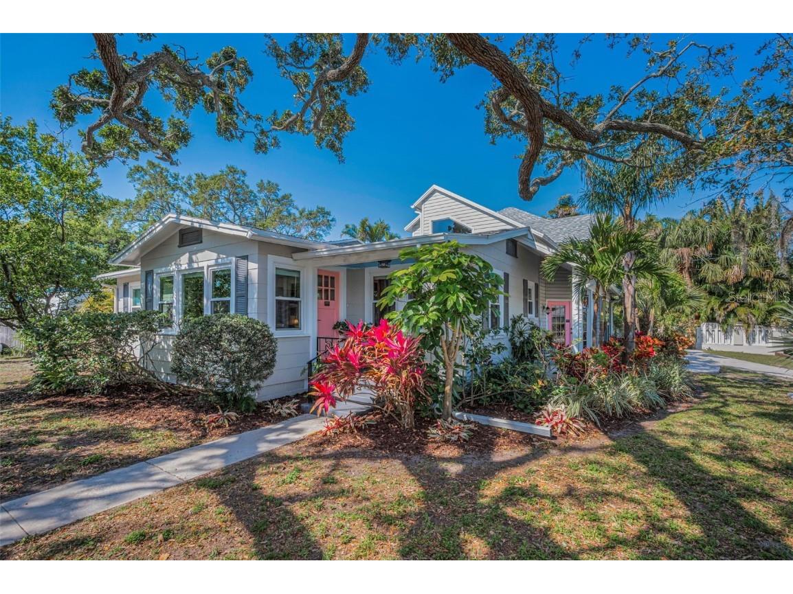 223 Lime Circle S Dunedin FL 34698 TB8366873 image1