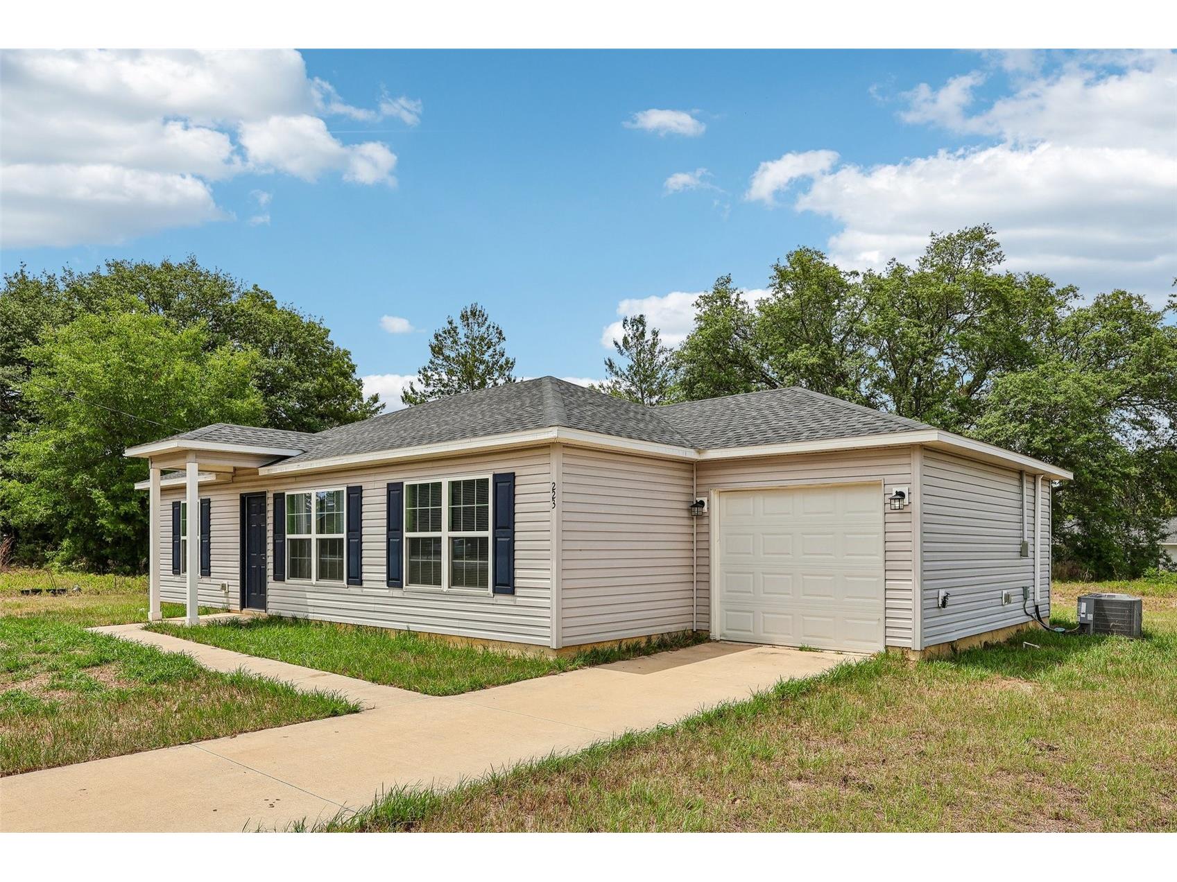 223 Malauka Road Ocklawaha FL 32179 O6404742 image2