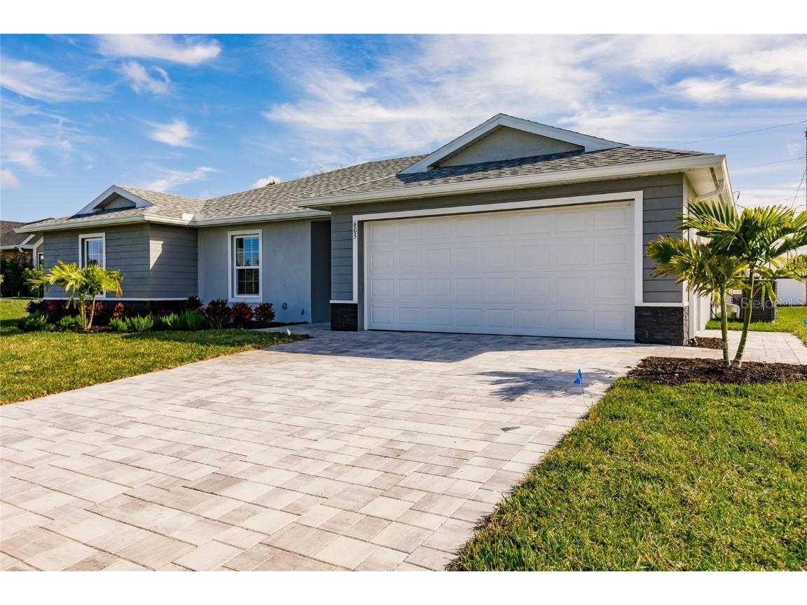 223 NE 7th Terrace Cape Coral FL 33909 C7495332 image1