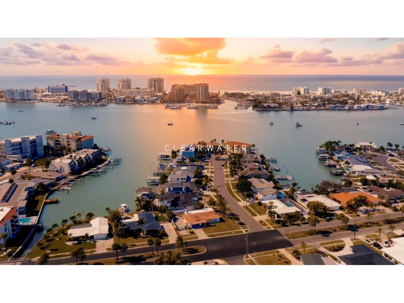 223 Palm Island SW Clearwater FL 33767 - CLEARWATER HARBOR AND GULF TB8473276 image1