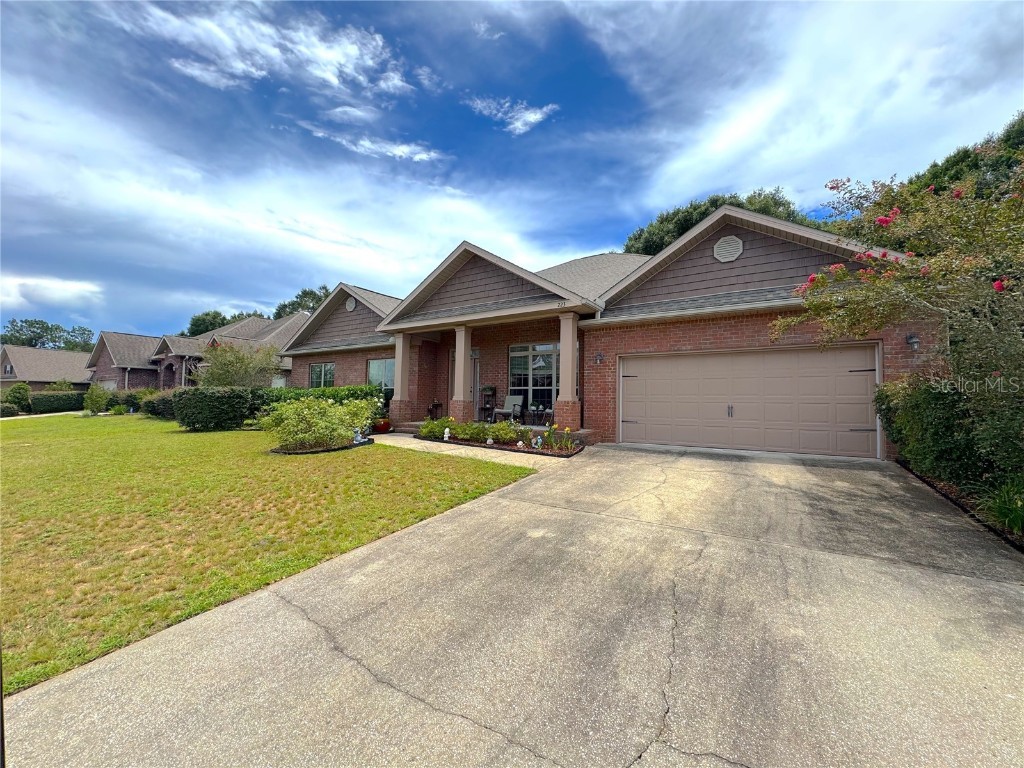 223 Paradise Palm Circle Crestview FL 32536 TB8406029 image1