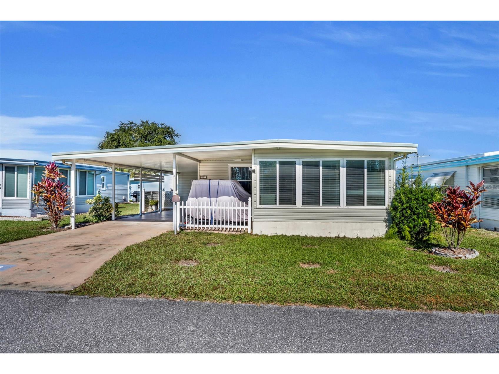 223 Paradise S Leesburg FL 34788 G5109717 image2