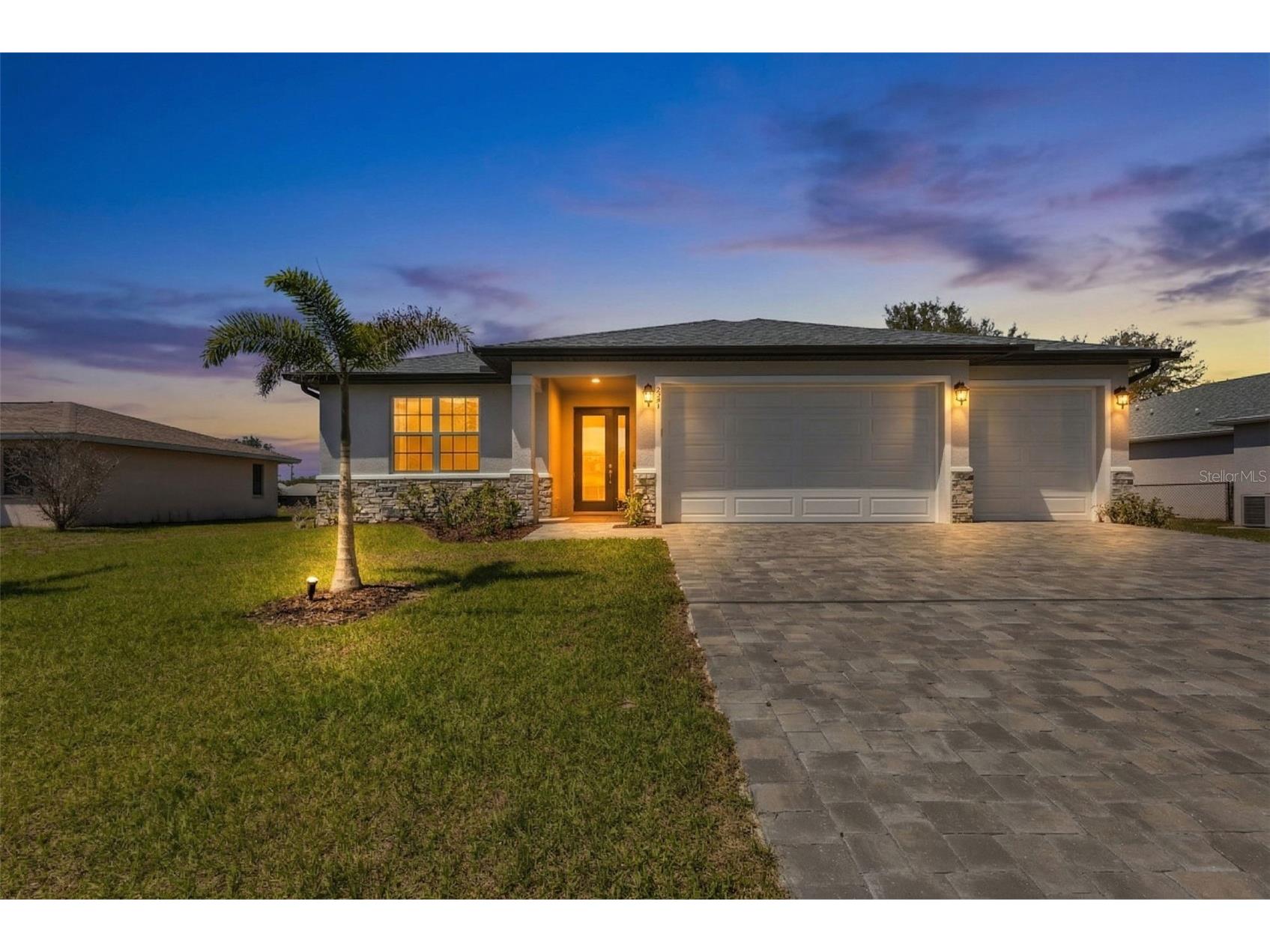 223 Rio De Janeiro Avenue Punta Gorda FL 33983 C7523951 image1
