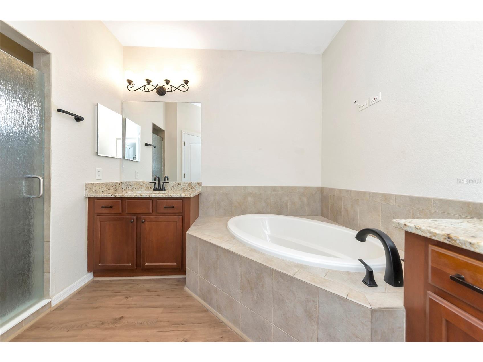 223 River Enclave Court Bradenton FL 34212 A4682466 image31