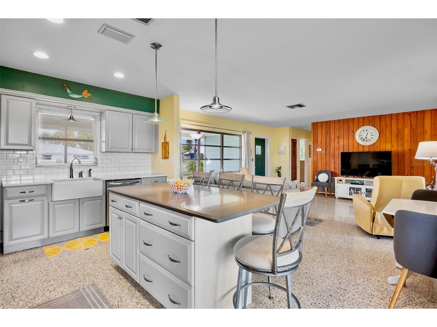 223 Roberts Road Nokomis FL 34275 A4686012 image11