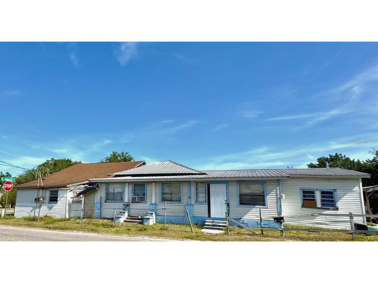 223 S Alabama Avenue Arcadia FL 34266 A4667213 image1