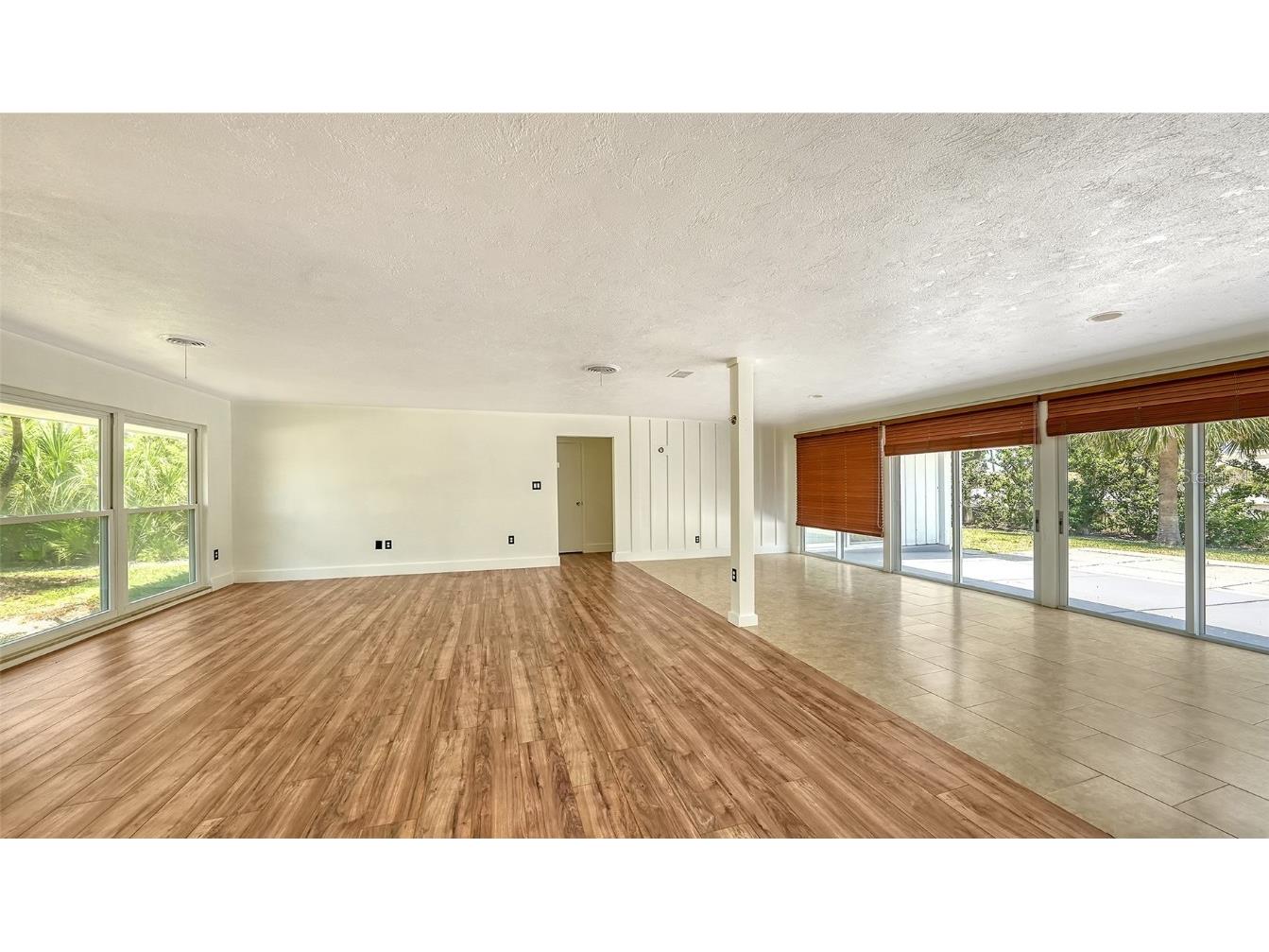 223 Seagull Lane Sarasota FL 34236 A4654386 image11