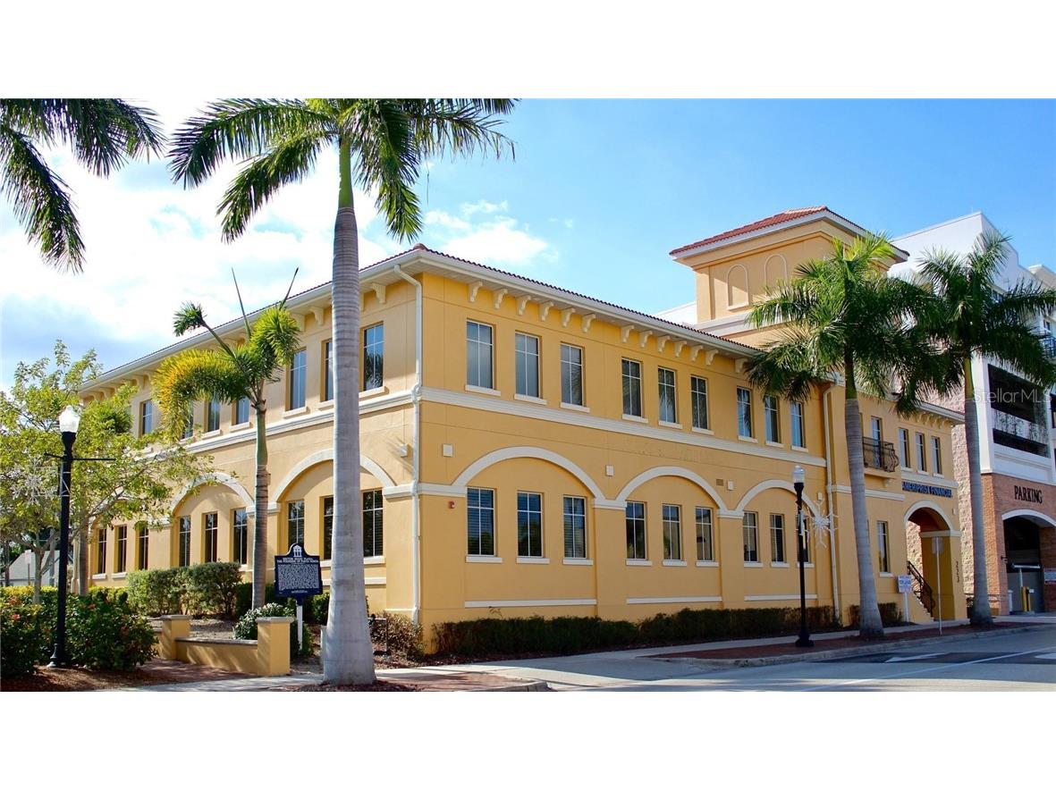 223 Taylor Street #121 Punta Gorda FL 33950 C7403763 image1