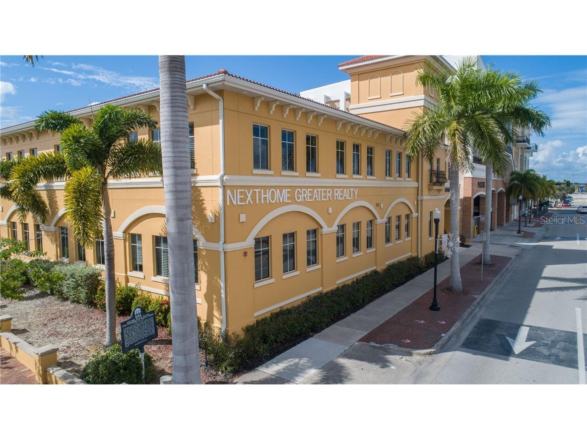 223 Taylor Street #121 Punta Gorda FL 33950 C7403763 image3