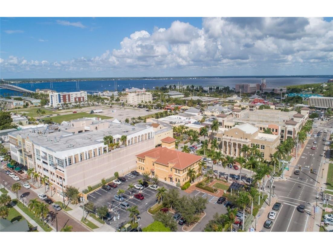 223 Taylor Street #121 Punta Gorda FL 33950 C7403763 image5