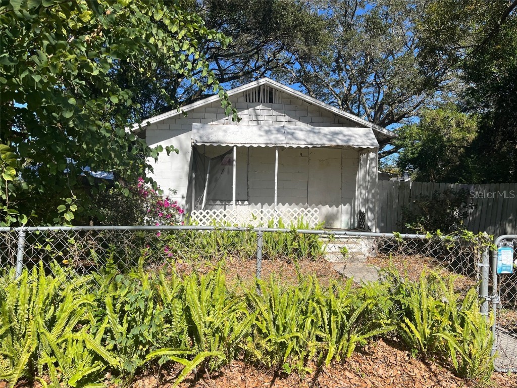 223 W Emily Street Tampa FL 33603 W7852423 image1