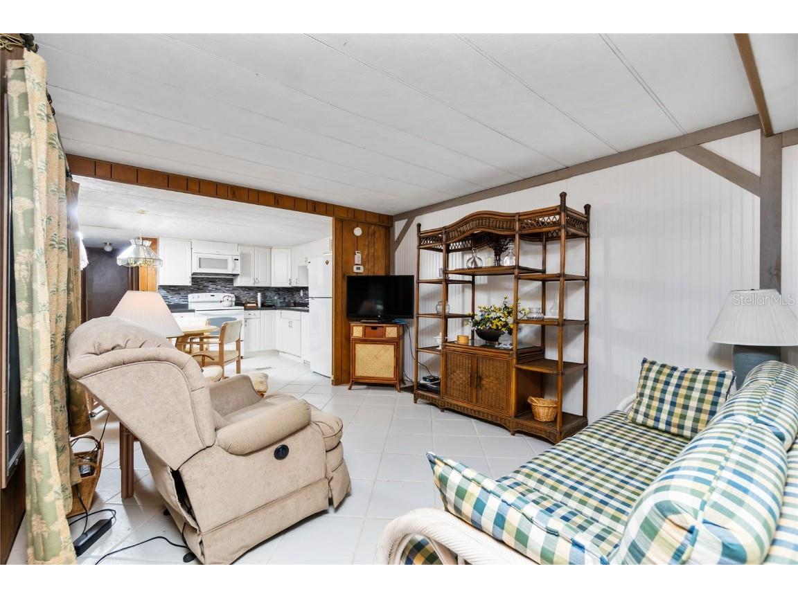 223 Wolverine Avenue North Port FL 34287 D6135614 image4